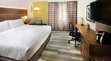 Holiday Inn Express and Suites Fisherman s Wharf