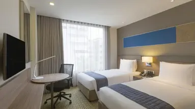 Holiday Inn Express Bangkok Sathorn