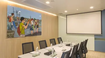 Holiday Inn Express Bangkok Sathorn