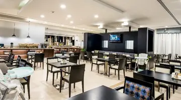 Holiday Inn Express Jumeirah