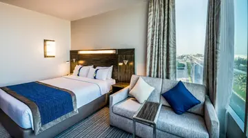 Holiday Inn Express Jumeirah