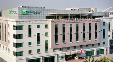 HOLIDAY INN EXPRESS SAFA PARK