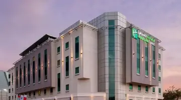 Holiday Inn Express Safa