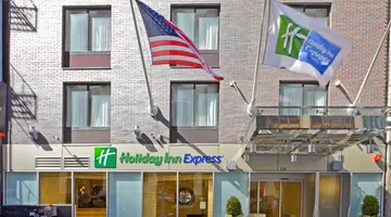 Holiday Inn Express Wall Street