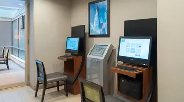 Holiday Inn Express Wall Street