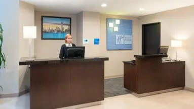 Holiday Inn Express Wall Street