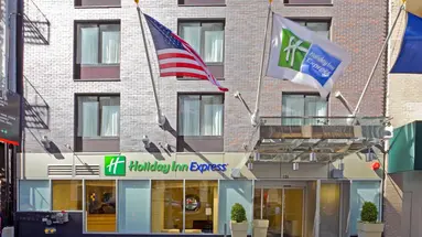 Holiday Inn Express Wall Street