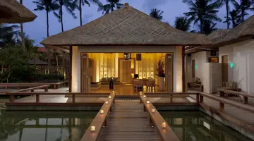 HOLIDAY INN RESORT BARUNA BALI