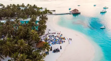 Holiday Inn Resort Kandooma Maldives
