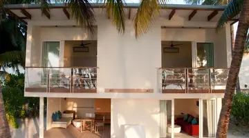 Holiday Inn Resort Kandooma Maldives