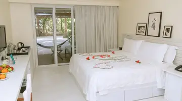 Holiday Inn Resort Kandooma Maldives