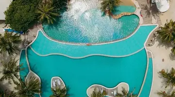 Holiday Inn Resort Kandooma Maldives