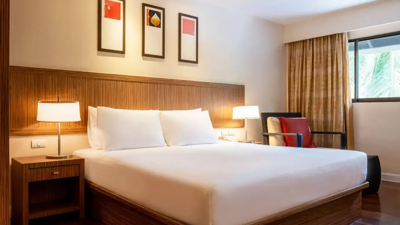 HOLIDAY INN RESORT PHUKET SURIN BEACH (ex. DESTINATION RESORTS PHUKET SURIN BEACH)