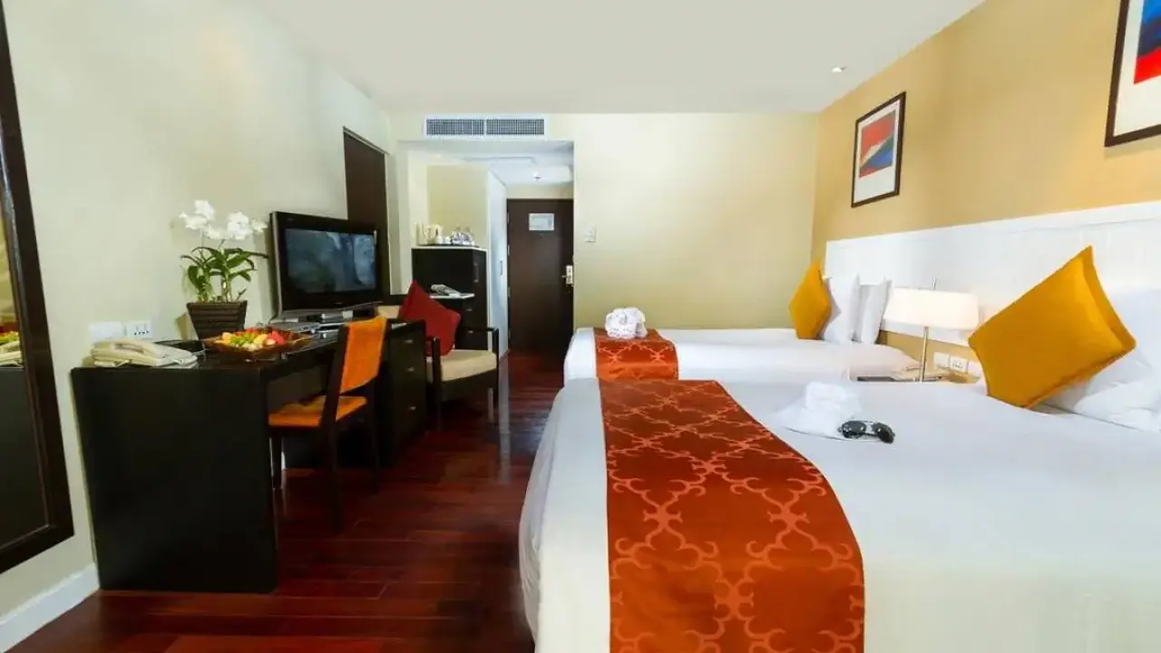 HOLIDAY INN RESORT PHUKET SURIN BEACH (ex. DESTINATION RESORTS PHUKET SURIN BEACH)