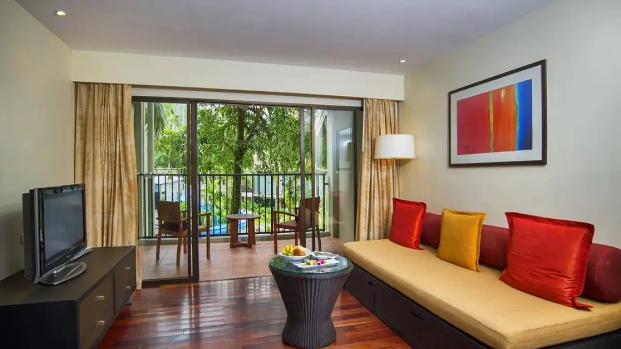 HOLIDAY INN RESORT PHUKET SURIN BEACH (ex. DESTINATION RESORTS PHUKET SURIN BEACH)
