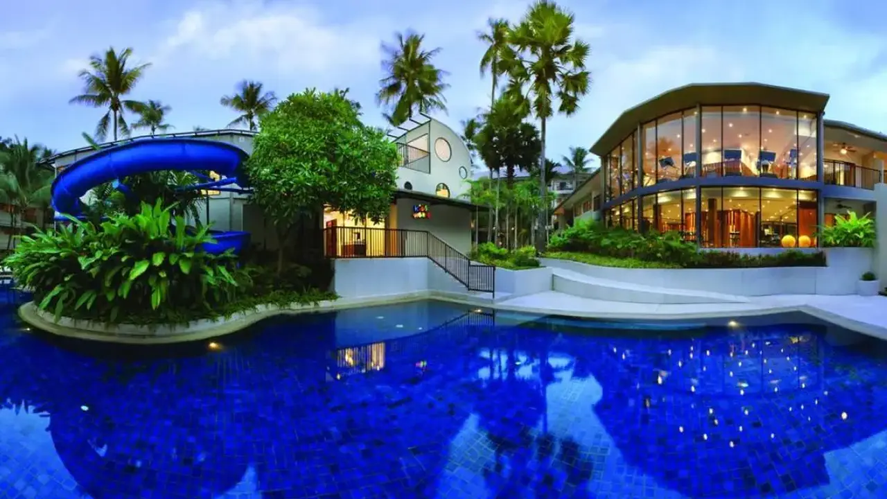 HOLIDAY INN RESORT PHUKET SURIN BEACH (ex. DESTINATION RESORTS PHUKET SURIN BEACH)