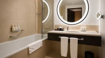 Holiday Inn Resort Warszawa Józefów