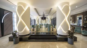 HOLIDAY INTERNATIONAL HOTEL SHARJAH