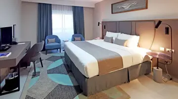 HOLIDAY INTERNATIONAL HOTEL SHARJAH