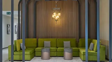 HOLIDAY INTERNATIONAL HOTEL SHARJAH
