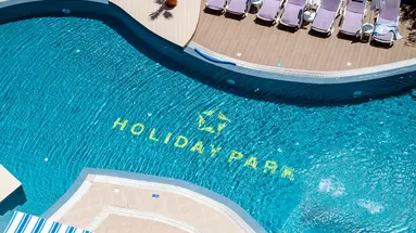 HOLIDAY PARK HOTEL