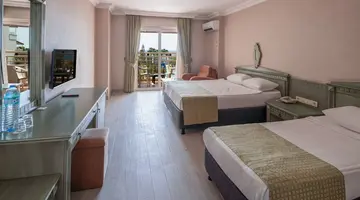 HOLIDAY PARK RESORT