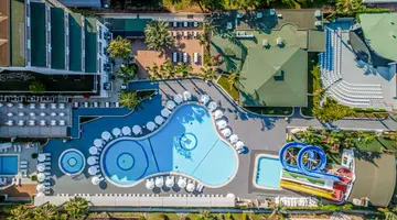 HOLIDAY PARK RESORT