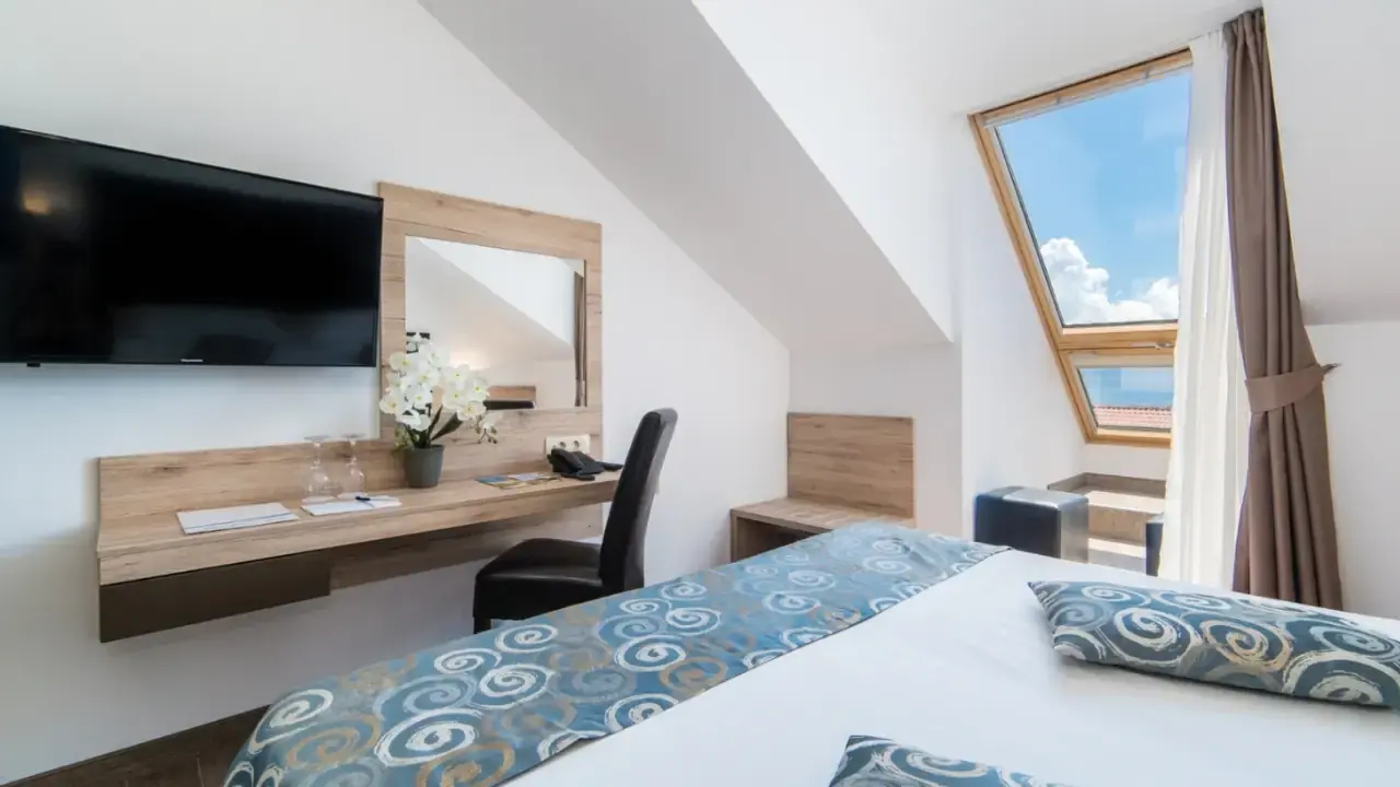 Holiday Resort Antonija - Hotel Oliva