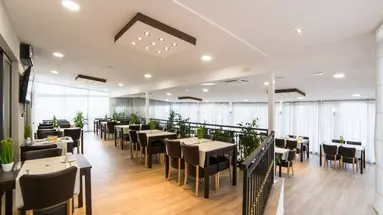 Holiday Resort Antonija - Hotel Oliva