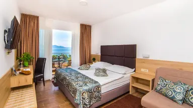 Holiday Resort Antonija - Hotel Oliva