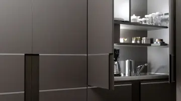 Holiday Suites