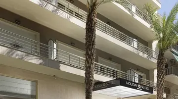 Holiday Suites