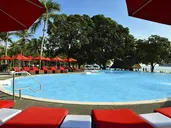 Holiday Villa Resort & Beachclub