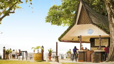 Holiday Villa Resort & Beachclub
