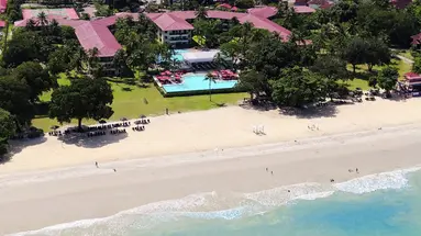 Holiday Villa Resort & Beachclub
