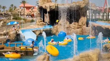 Holiday World Polynesia Hotel