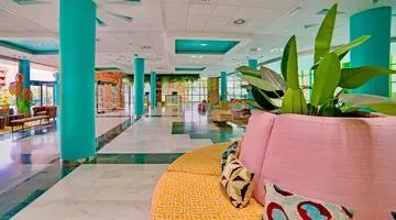 Holiday World Riwo Affiliated by Meliá