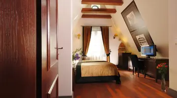 Holland House Residence Old Town