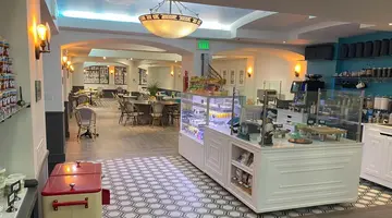 Hollywood Hotel