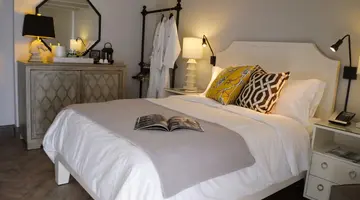 Hollywood Hotel