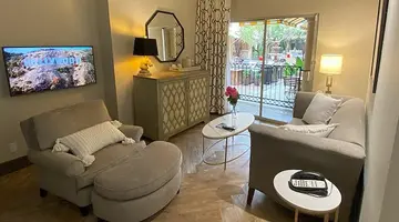 Hollywood Hotel