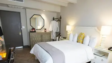 Hollywood Hotel