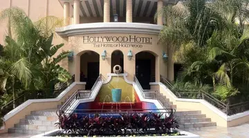 Hollywood Hotel