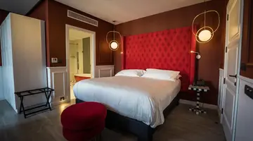 Holm Boutique and Spa