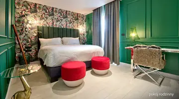Holm Boutique and Spa