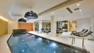 Holm Boutique and Spa