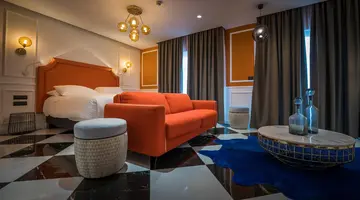 Holm Boutique and Spa