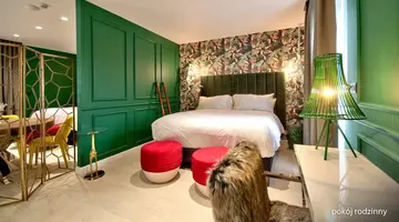 Holm Boutique and Spa