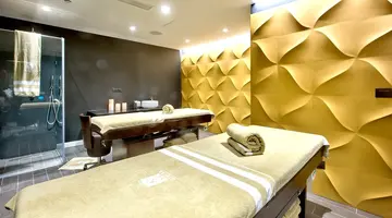 Holm Boutique and Spa