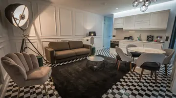 Holm Boutique and Spa